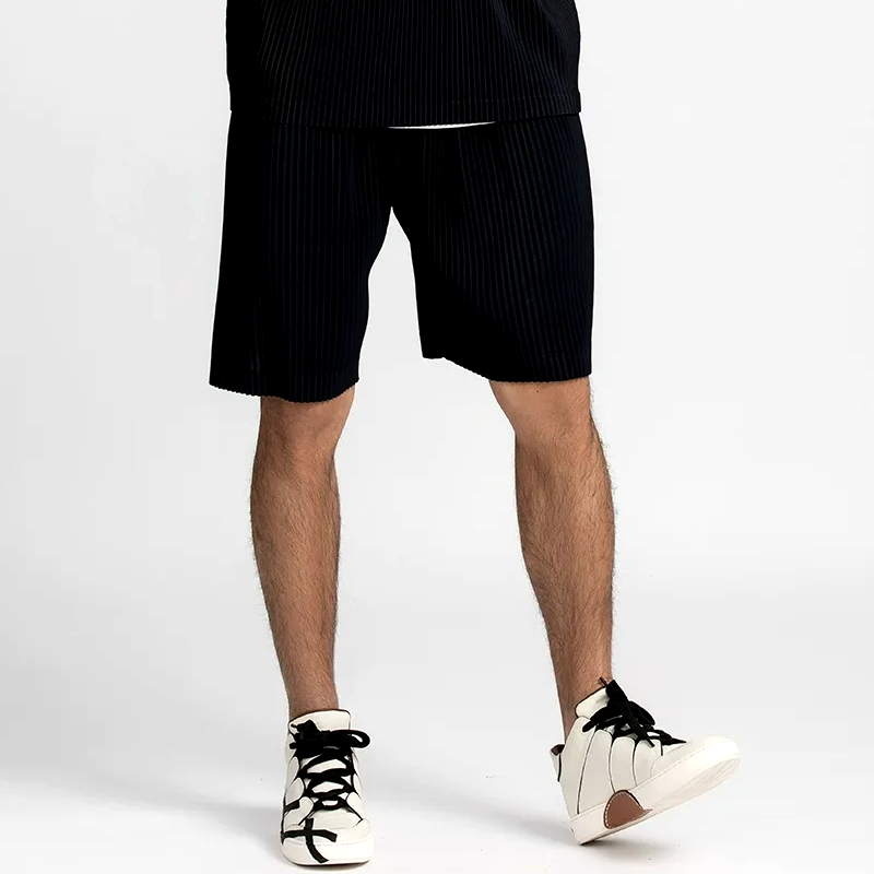 Nordic Pleated Shorts