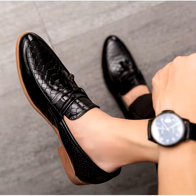 Strafford Textured Loafer