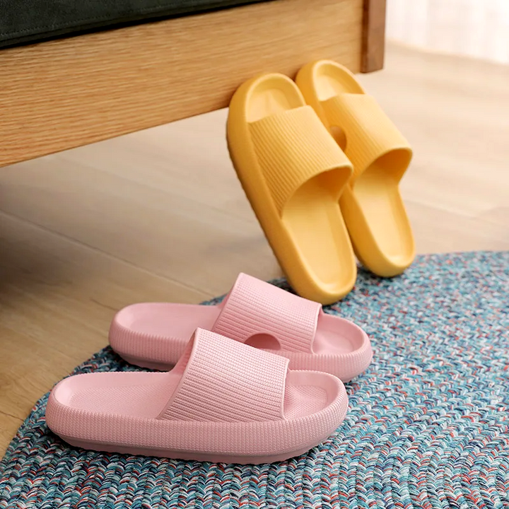 Pluff Cloud Slippers