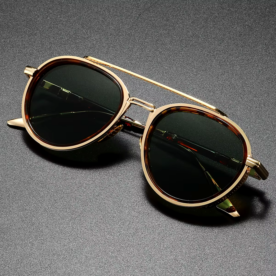 Cadre Classic Round Sunglasses