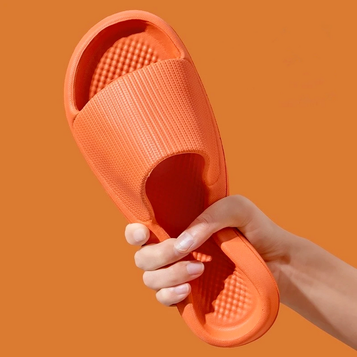 Pluff Cloud Slippers