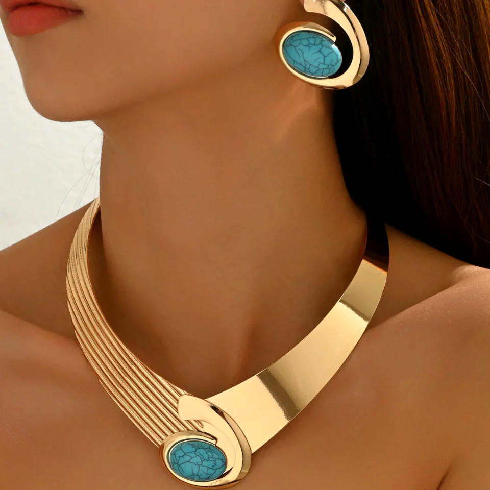 Aureus Opal Jewelry Set