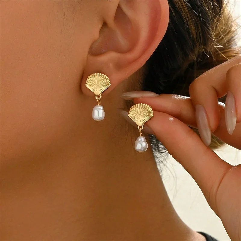 Marina Pearl Earrings