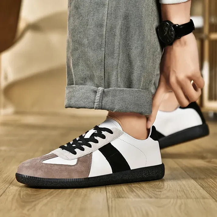 Stridekill Vintage Sneakers